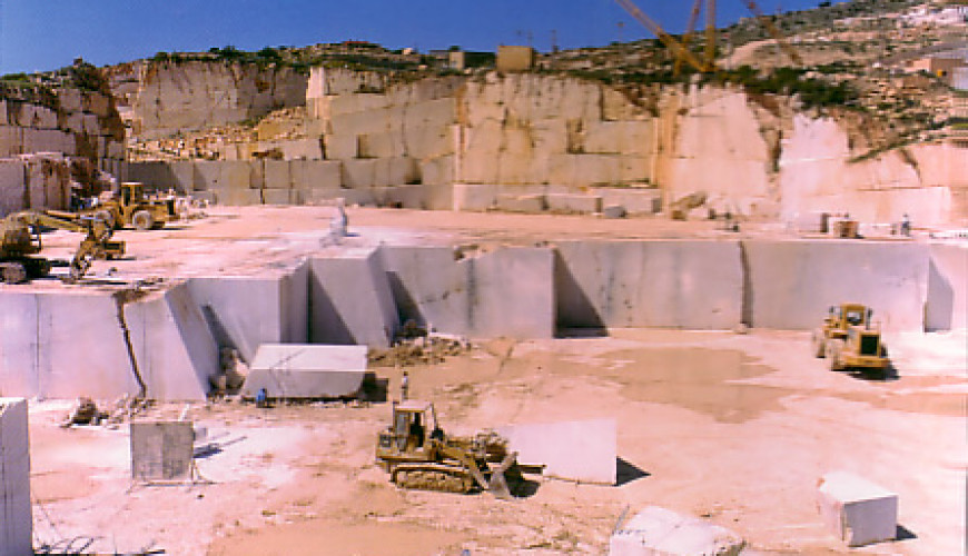 Custonaci Quarries: a One-Day Tourist Guide