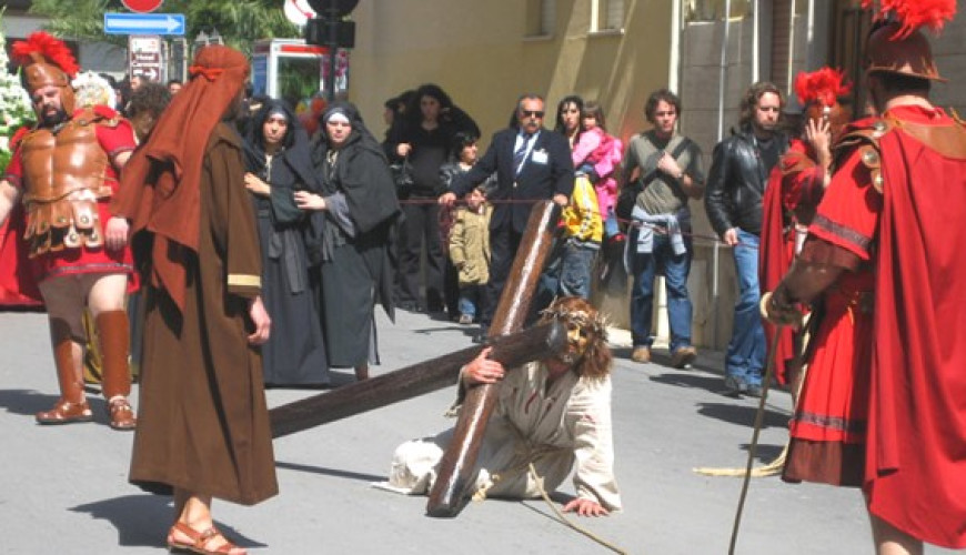 Żywe Tajemnice Marsali: Tradycja, Wiara i Odkrywanie