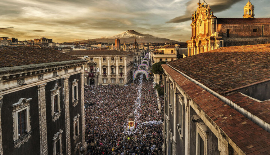 Las fiestas patronales más importantes de Sicilia: historia y tradiciones