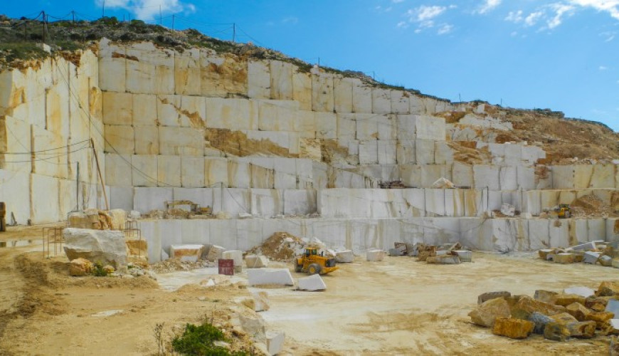 Custonaci Quarries: a One-Day Tourist Guide