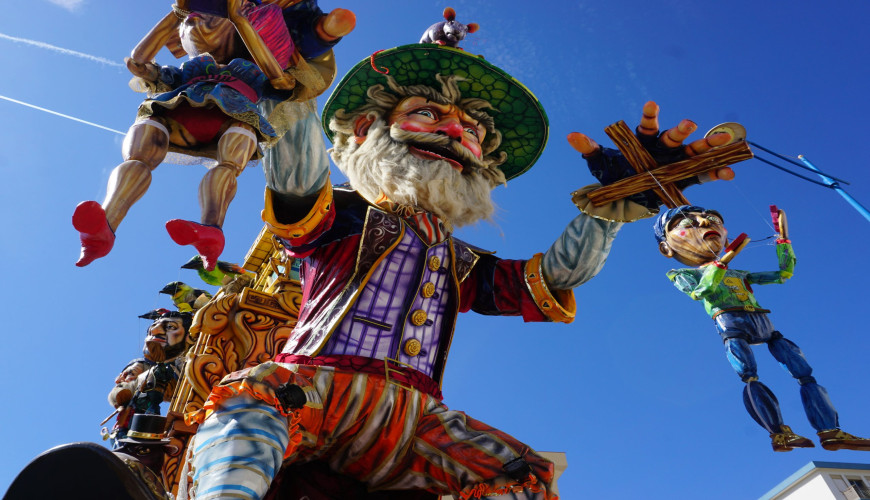 Cosa vedere al Carnevale di Sciacca 2026: guida completa, sfilate, carri e consigli di viaggio