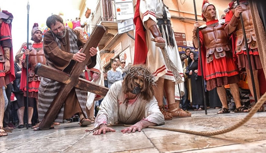 Żywe Tajemnice Marsali: Tradycja, Wiara i Odkrywanie