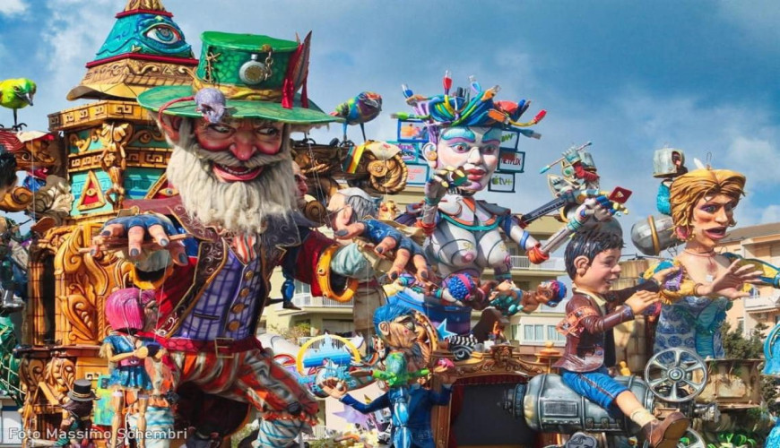 Cosa vedere al Carnevale di Sciacca 2026: guida completa, sfilate, carri e consigli di viaggio