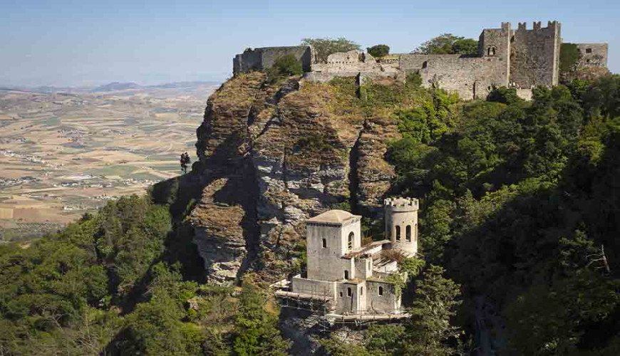 Between Stone, History and Legend: A Journey Through Sicily’s Most Evocative Castles