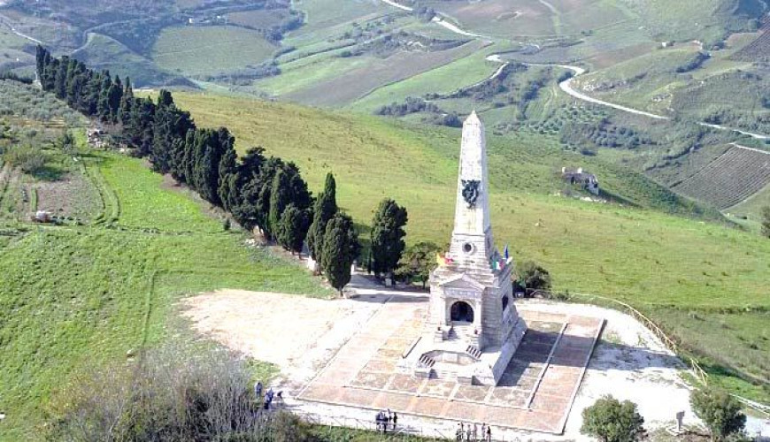 Pomnik i Muzeum Pianto Romano oraz okolice: trasa zwiedzania na 1, 3, 5 i 7 dni