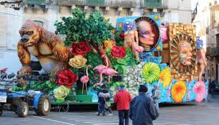 Carnevale di Acireale 2026: storia, carri e come arrivare | TDS Rent