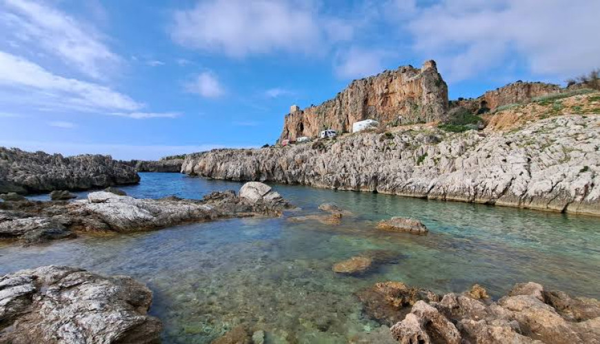Wspinaczka w San Vito Lo Capo i Custonaci: emocje między skałami a morzem