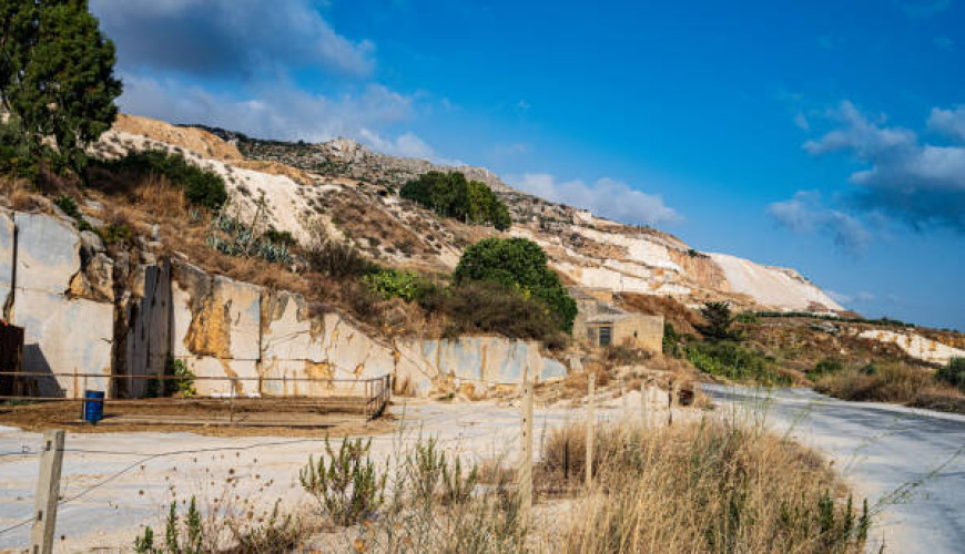 Custonaci Quarries: a One-Day Tourist Guide