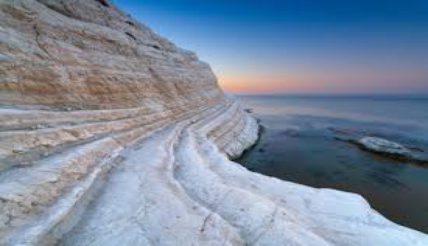 Scala dei Turchi di Agrigento: la scogliera bianca simbolo della Sicilia