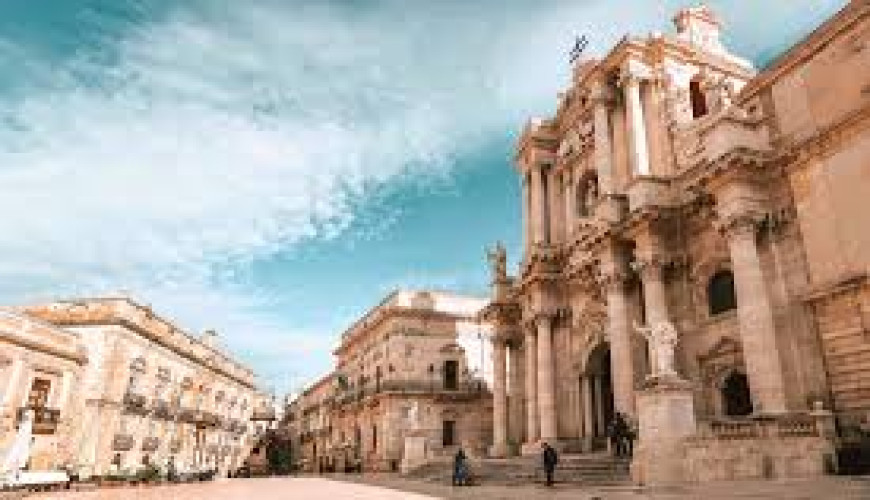 Siracusa e Ortigia: gioielli del Mediterraneo tra storia e mare