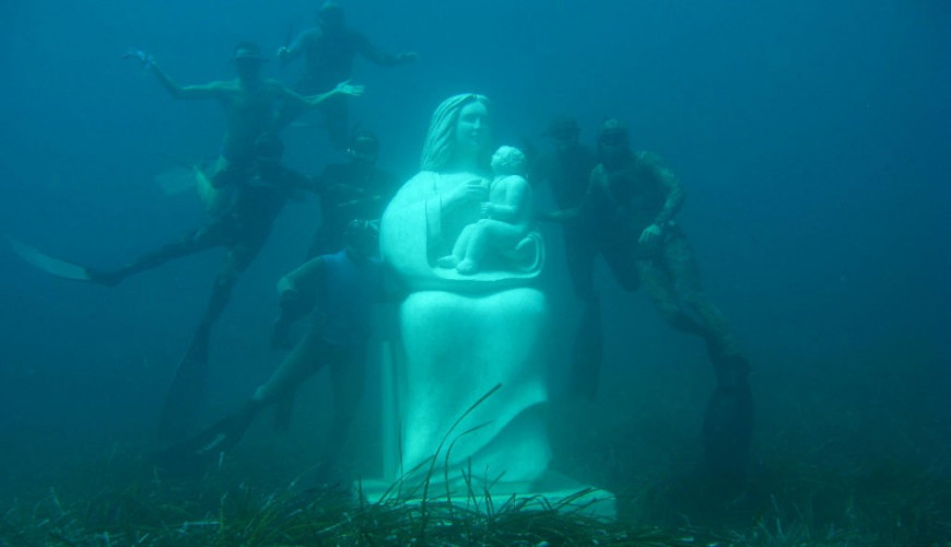 Custonaci un tesoro di borgo - Custonaci... Benvenuti in un viaggio unico tra natura, arte, storia, devozione e enogastronomia.